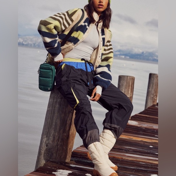 FP MOVEMENT Hit The Slopes Printed Fleece Jacket / Fielding Stripe Combo - Picture 3 of 9